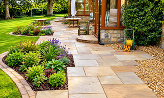 Low Maintenance Gardens — Edinburgh & Lothians
